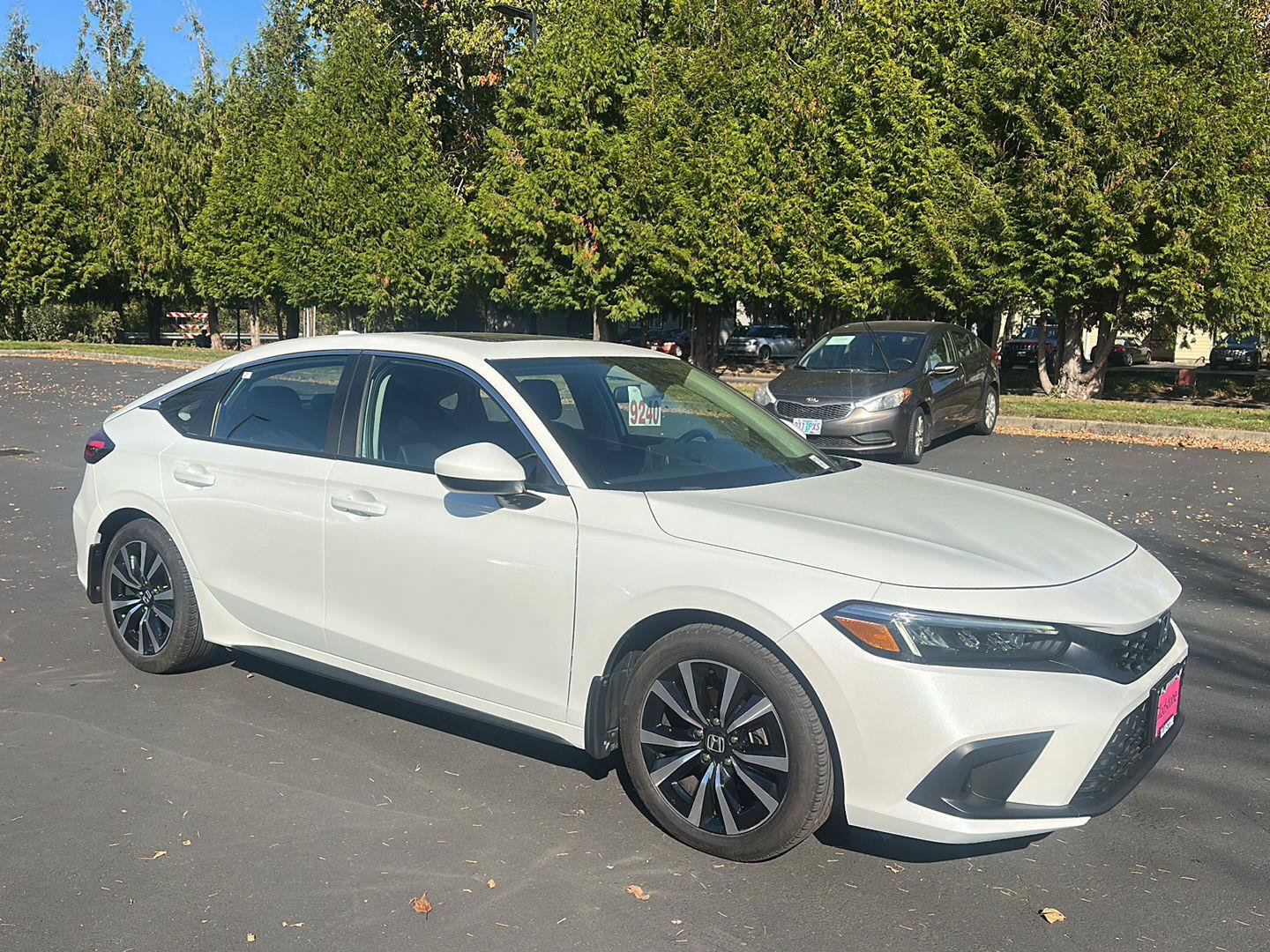 Used 2024 Honda Civic EX-L image 6