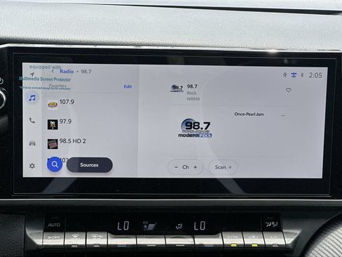 Used 2026 Toyota Camry SE w/ Multimedia Upgrade Package FWD image 26