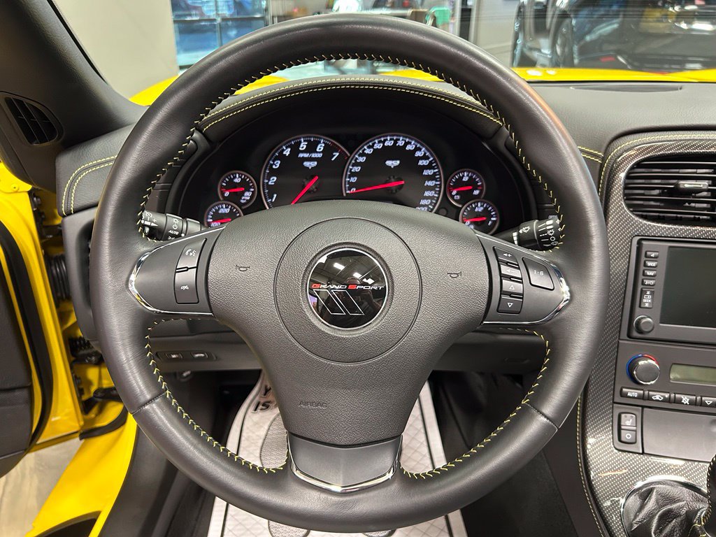 Used 2013 Chevrolet Corvette Grand Sport w/ 4LT Preferred Equipment Group RWD image 7