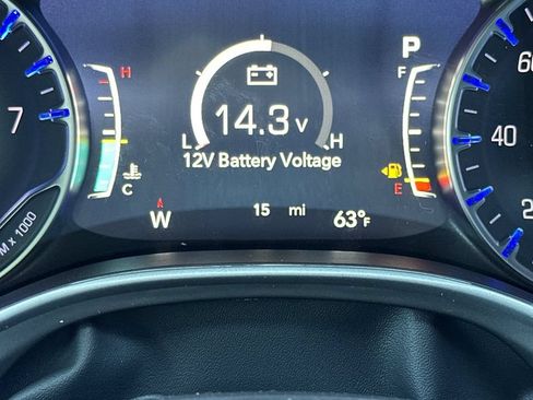 New 2027 Chrysler Pacifica Select FWD image 28