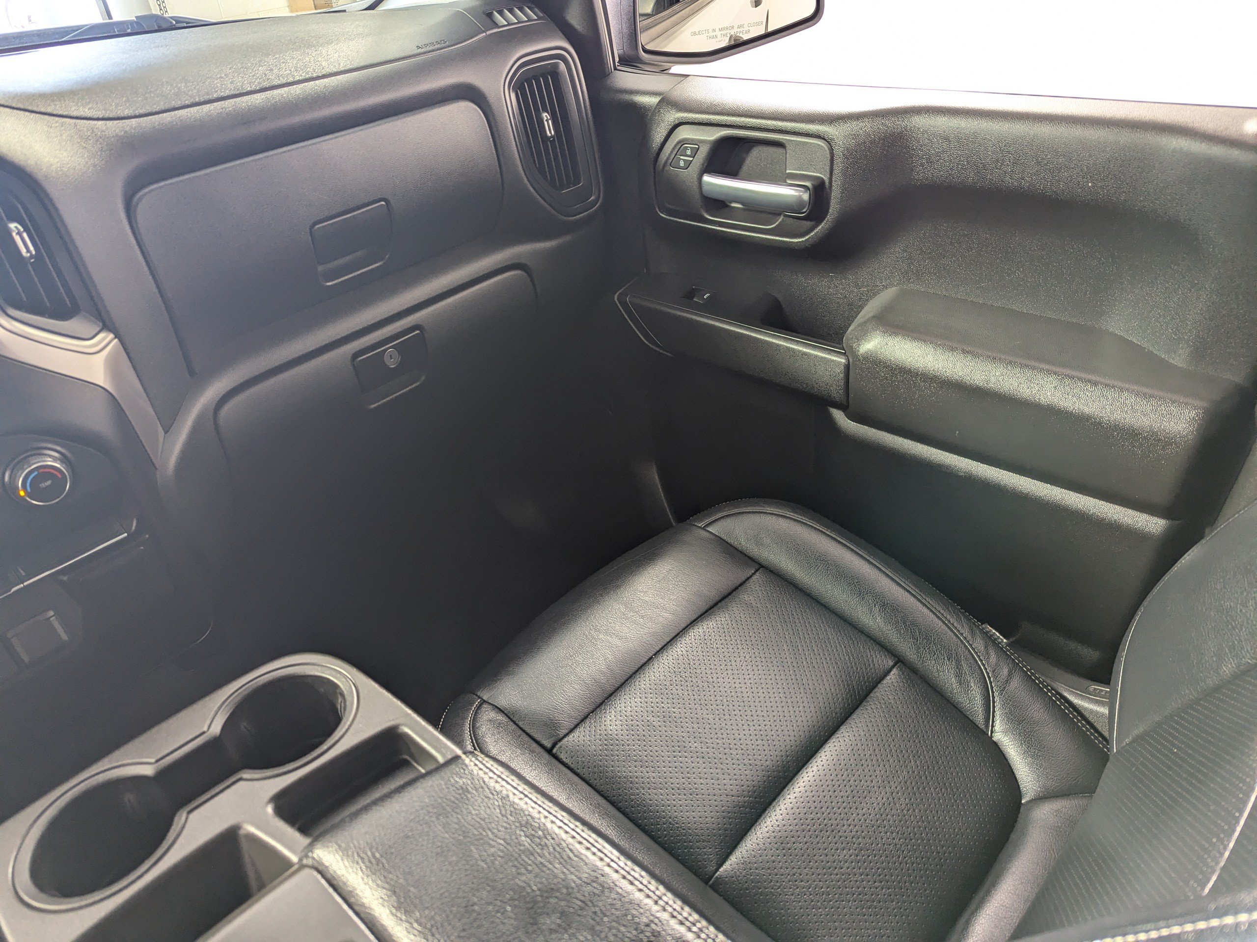 Used 2021 Chevrolet Silverado 1500 Custom Trail Boss AWD/4WD image 12