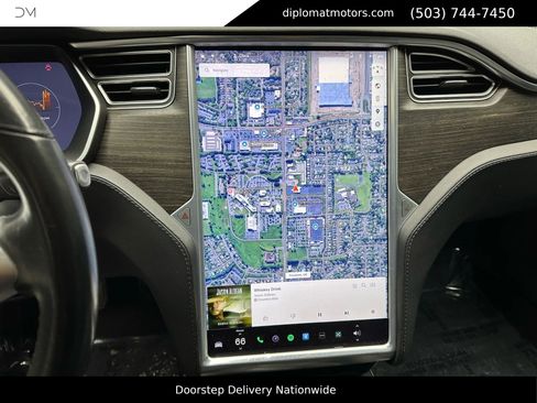 Used 2014 Tesla Model S P85 image 22