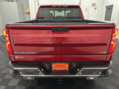 Used 2024 Chevrolet Silverado 1500 LTZ w/ Technology Package image 8