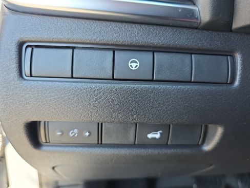 Used 2021 Nissan Rogue SL w/ Premium Package FWD image 26