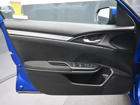 Used 2021 Honda Civic LX image 9