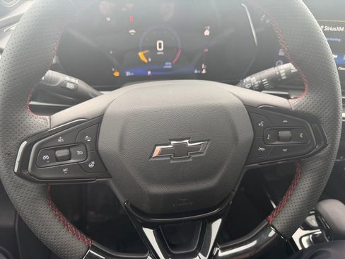 New 2026 Chevrolet Trax RS w/ Sunroof Package FWD image 19