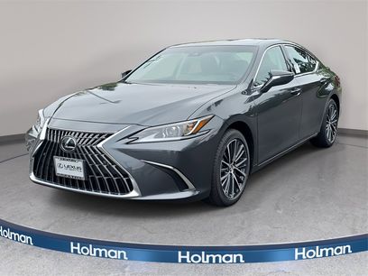 New 2025 Lexus ES 300h w/ Premium Package