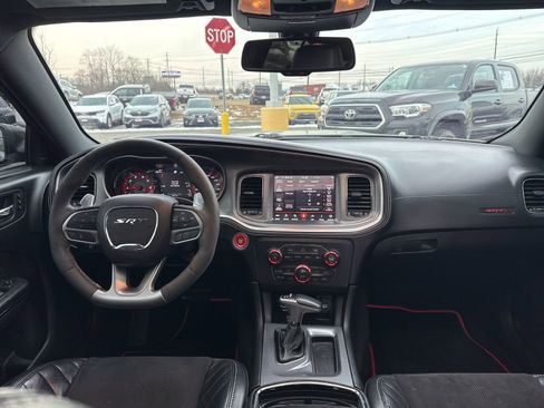 Used 2020 Dodge Charger SRT Hellcat w/ Harman/Kardon Audio Group image 18
