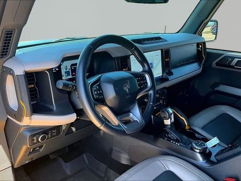 Used 2022 Ford Bronco Wildtrak AWD/4WD image 13