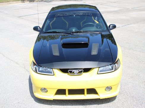 Used 2001 Ford Mustang GT RWD image 8