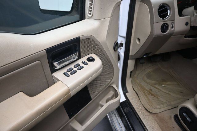 Used 2006 Ford F150 XLT RWD image 15