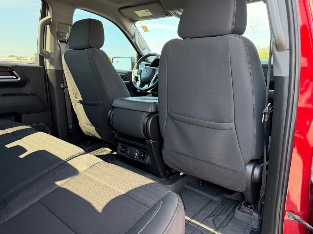Used 2024 Chevrolet Silverado 1500 RST w/ LPO, Dark Essentials Package AWD/4WD image 29