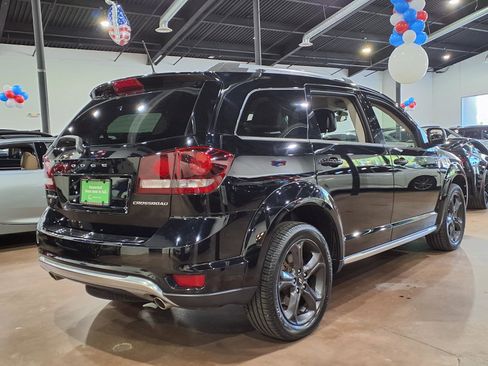 Used 2018 Dodge Journey Crossroad AWD/4WD image 6