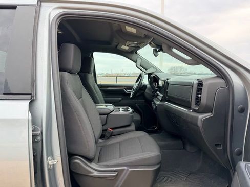 Used 2023 Chevrolet Silverado 1500 RST image 11