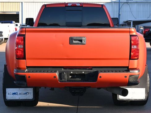 Used 2019 Chevrolet Silverado 3500 High Country w/ Duramax Plus Package image 5