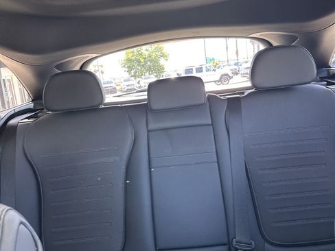 Used 2026 Mercedes-Benz GLC 300 image 18