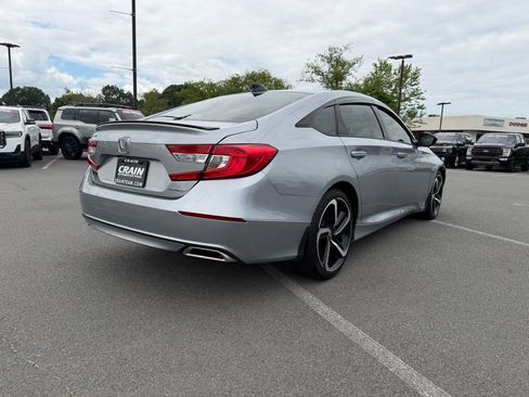 Used 2021 Honda Accord Sport image 8