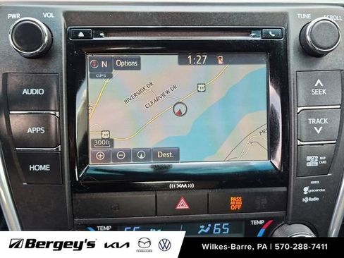Used 2016 Toyota Camry XSE w/ Moonroof Package FWD image 19