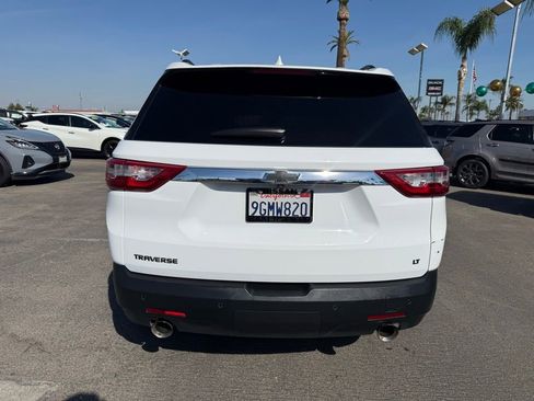 Used 2021 Chevrolet Traverse LT image 5