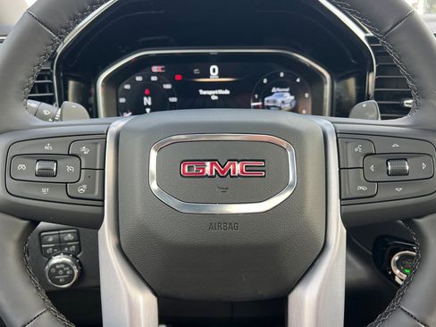 New 2026 GMC Sierra 1500 SLT w/ SLT Convenience Package image 22