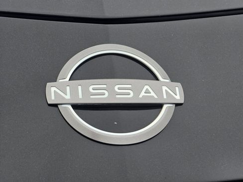 Used 2024 Nissan Z Performance w/ Floor Mat Package RWD image 31