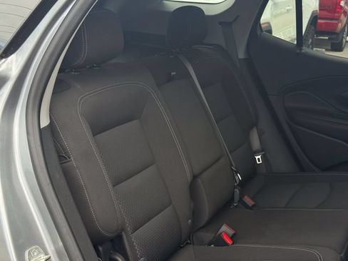 Used 2023 GMC Terrain SLE w/ Driver Convenience Package AWD/4WD image 33
