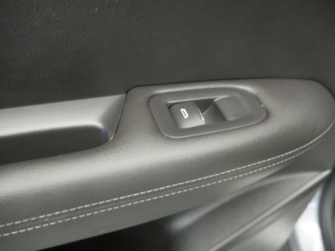 Used 2024 Cadillac XT6 Premium Luxury w/ Technology Package image 24