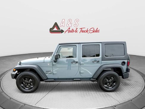 Used 2014 Jeep Wrangler Unlimited Sport w/ Quick Order Package 24S AWD/4WD image 4