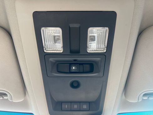 Used 2015 RAM 2500 Laramie image 16