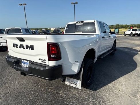 New 2026 RAM 3500 Tradesman AWD/4WD image 5