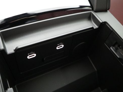 New 2026 MAZDA MAZDA3 Carbon image 33