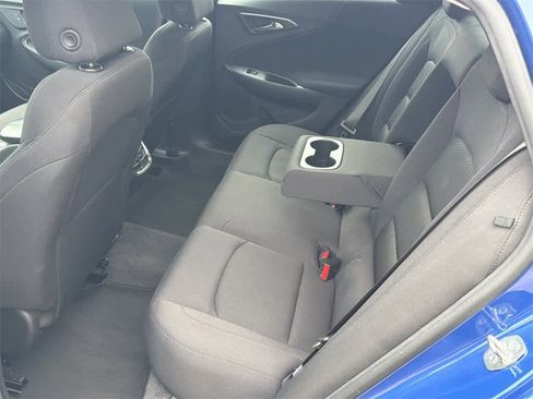 Used 2023 Chevrolet Malibu LT image 16