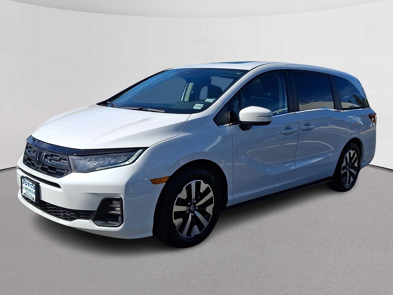 Certified 2025 Honda Odyssey EX-L image 5