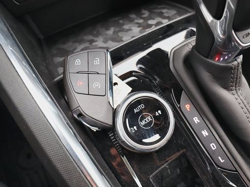 New 2026 GMC Canyon Elevation w/ Convenience Package image 25