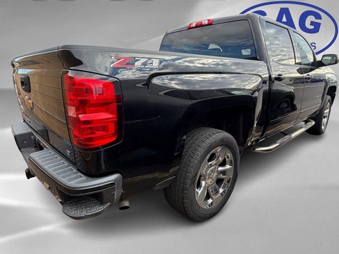 Used 2018 Chevrolet Silverado 1500 LT w/ All Star Edition image 3