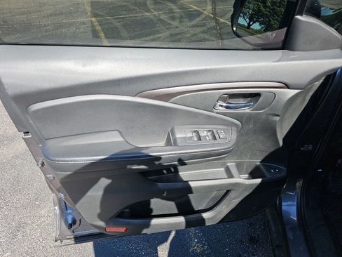 Used 2018 Honda Pilot EX-L image 19