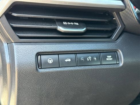 Used 2022 Nissan Altima 2.5 SV w/ SV Premium Package image 27