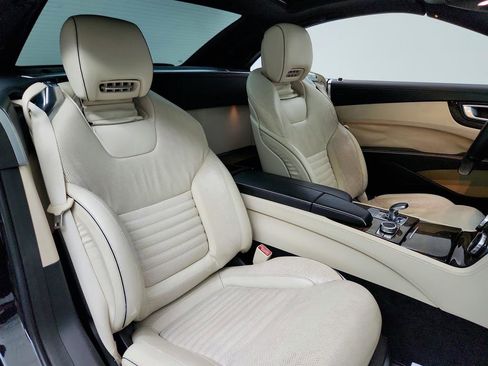 Used 2013 Mercedes-Benz SL 550 image 28