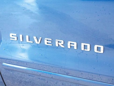 Used 2017 Chevrolet Silverado 1500 LT w/ All Star Edition image 15