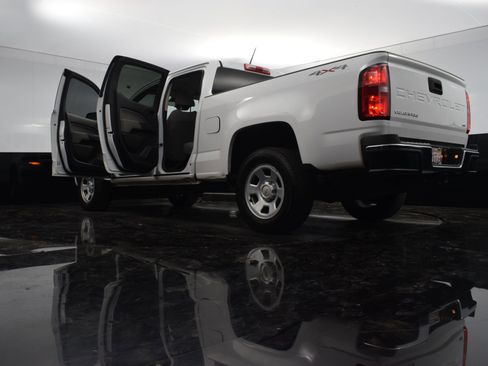 Used 2022 Chevrolet Colorado W/T w/ WT Convenience Package image 36