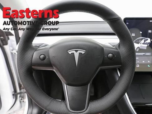 Used 2020 Tesla Model Y Long Range AWD/4WD image 10