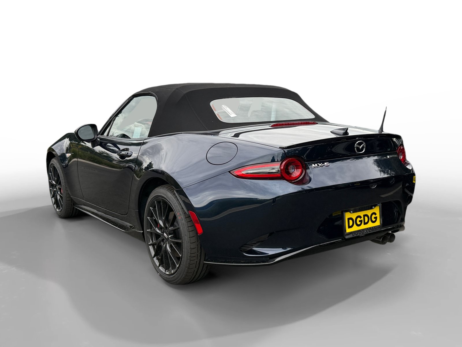 New 2026 MAZDA MX-5 Miata Club w/ Brembo/BBS/Recaro Package RWD image 3