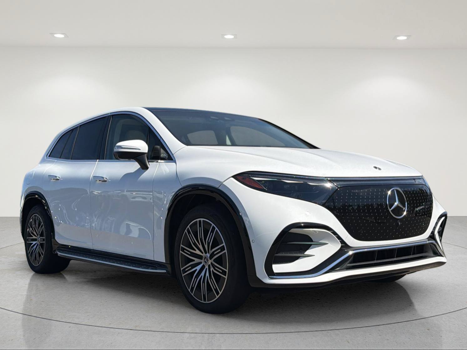 Used 2024 Mercedes-Benz EQS 450+ 4MATIC SUV image 6