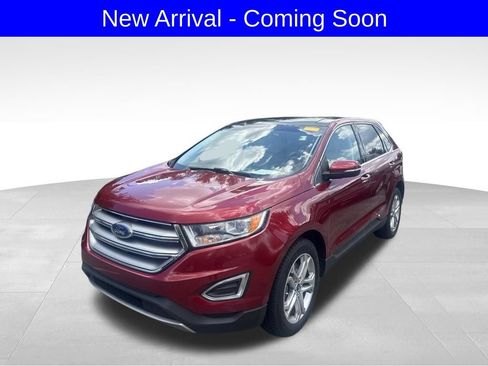 Used 2018 Ford Edge Titanium w/ Equipment Group 301A FWD image 1