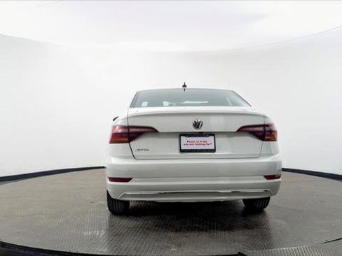 Used 2019 Volkswagen Jetta S w/ Driver Assistance Package image 7