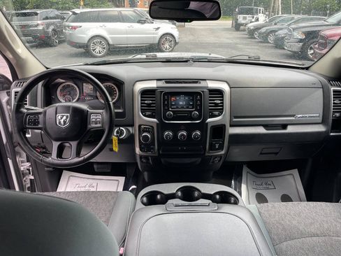 Used 2016 RAM 1500 Big Horn AWD/4WD image 11