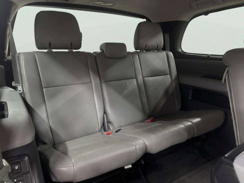 Used 2014 Toyota Sequoia Platinum image 24