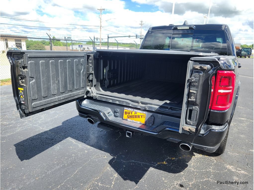 Used 2025 RAM 1500 Tungsten w/ Off Road Group AWD/4WD image 26