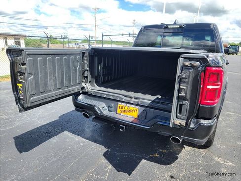 Used 2025 RAM 1500 Tungsten w/ Off Road Group AWD/4WD image 26