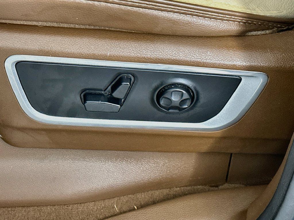 Used 2020 RAM 1500 Laramie AWD/4WD image 17
